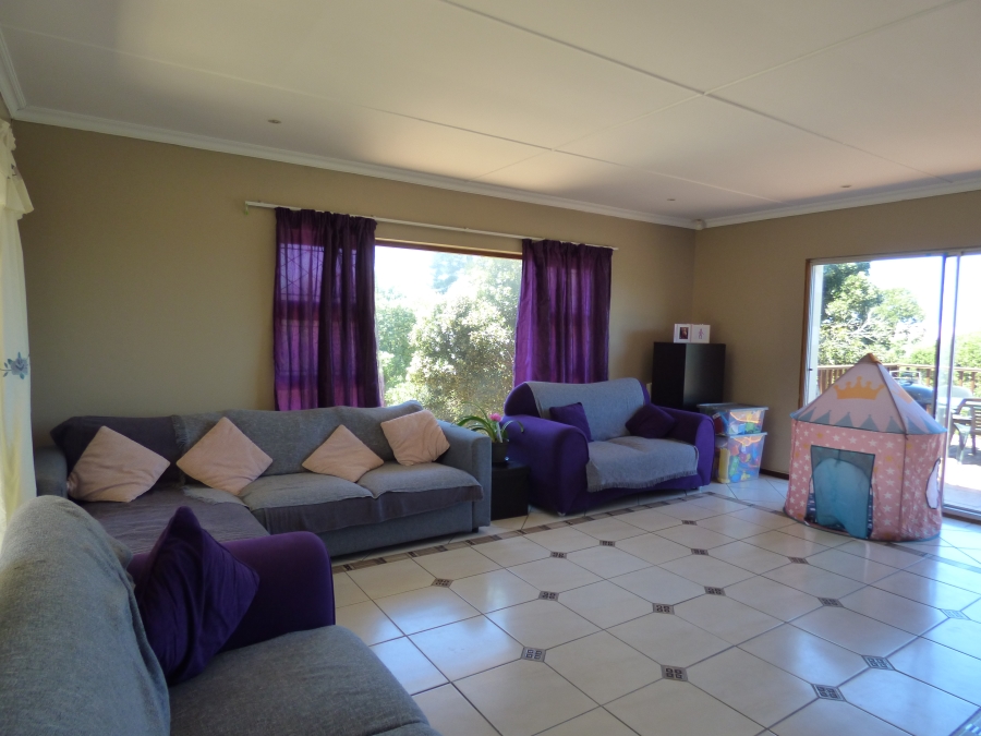 To Let 4 Bedroom Property for Rent in East Bank Eastern Cape